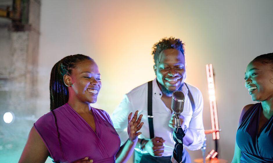 Musical wedding performance singer option - Wedding