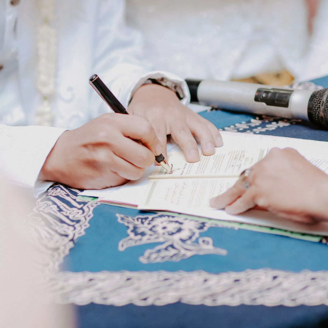 Navigating Traffic Hazards and Legal Documentation for Cross-Cultural Weddings in Korea